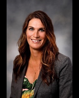 Margaret Anderson headshot website